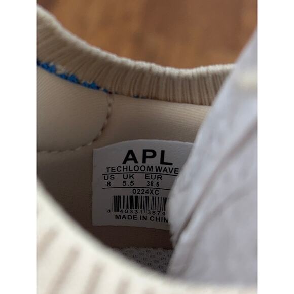 B62 APL Techloom Wave Sneakers Womens 8 Blue White Athletic Chic Sporty Comfort - Picture 7 of 8